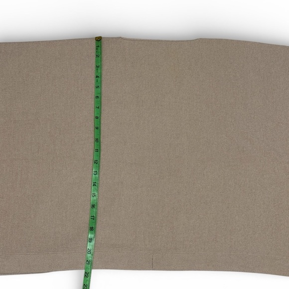 Lululemon Divinity Scarf - Picture 6 of 16